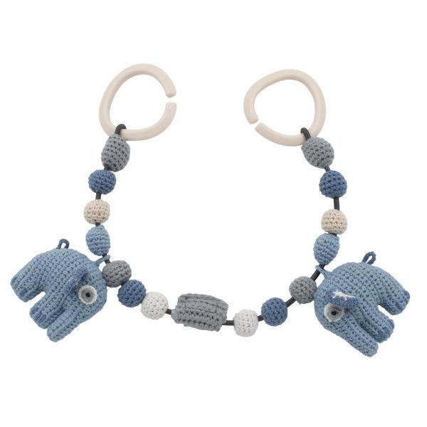 Sebra Häkel-Kinderwagenkette “Fanto der Elefant” aus Baumwolle handmade (53 cm) in blau